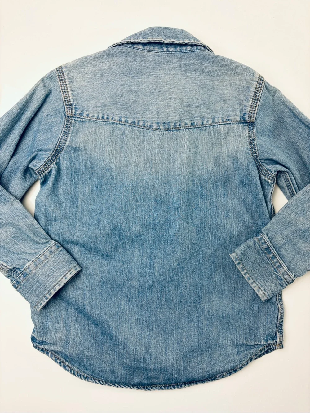 Baby GAP 100% Cotton Light Wash Denim Western Snap Button Long Sleeve Shirt Sz 5